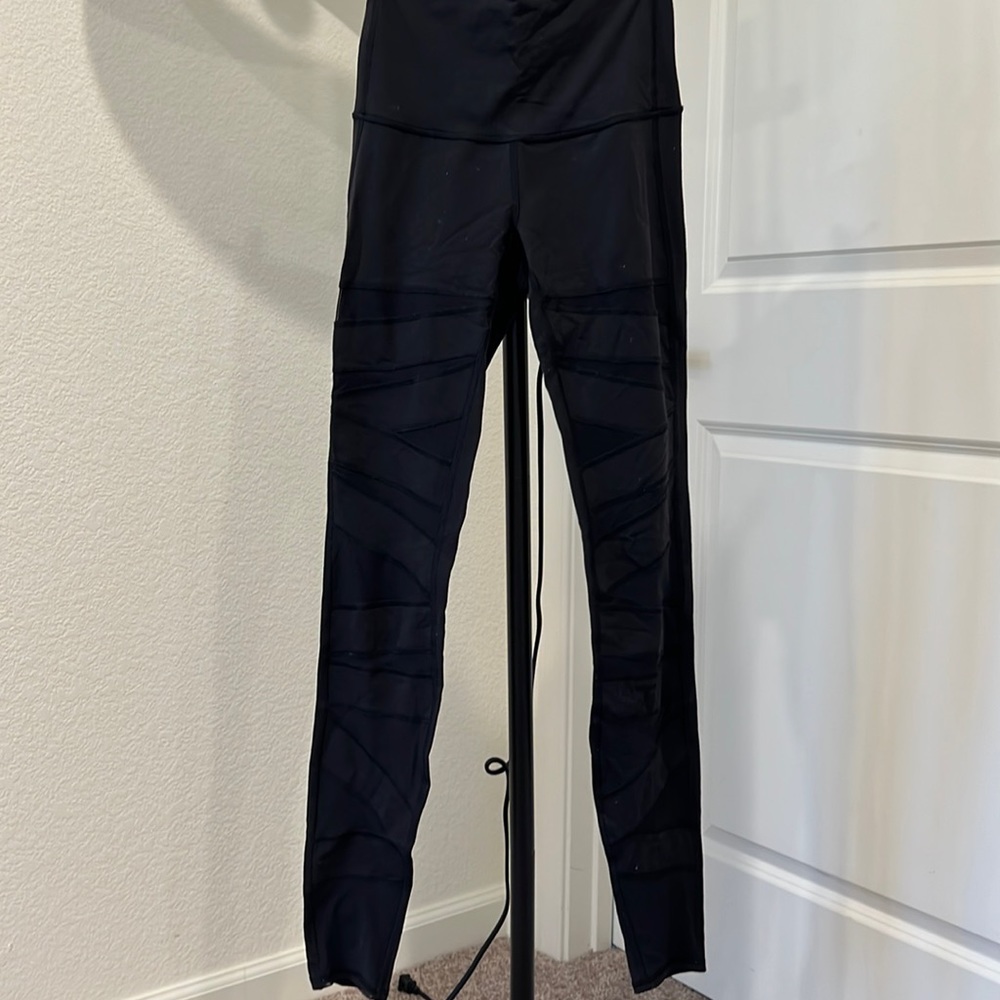 Lululemon black mesh leggings, size 4